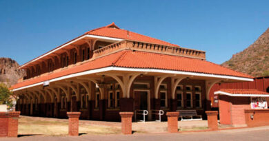 Clifton Visitor Center